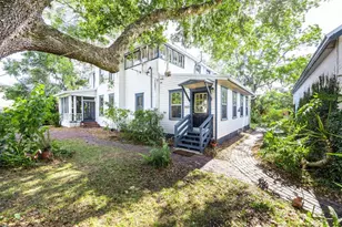 562 NE 2nd Ave, Gainesville, FL 32601 - Photo 8