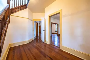 562 NE 2nd Ave, Gainesville, FL 32601 - Photo 14