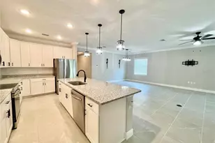 24413 NW 23rd Ln, Newberry, FL 32669 - Photo 6