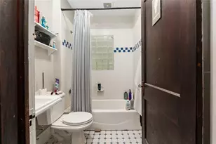 913 NW 3rd Ave, Gainesville, FL 32601 - Photo 12