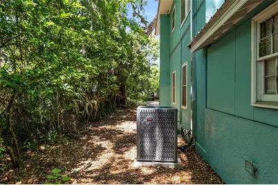 913 NW 3rd Avenue, Gainesville, FL 32601 - Photo 18