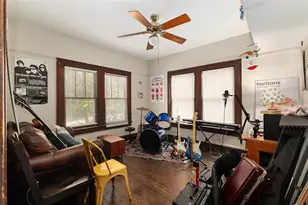 913 NW 3rd Ave, Gainesville, FL 32601 - Photo 4