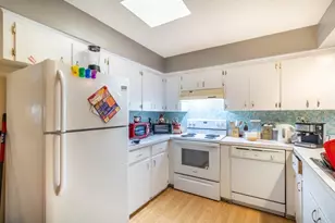 126 SW 40th Terrace, Gainesville, FL 32607 - Photo 8