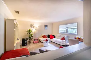 126 SW 40th Terrace, Gainesville, FL 32607 - Photo 4