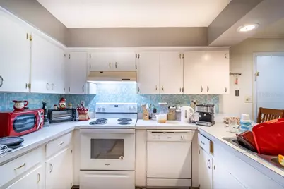 126 SW 40 Terrace, Gainesville, FL 32607 - Photo 10