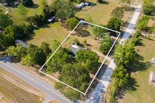 2100 SW Haltiwanger Rd, Lake City, FL 32024 - Photo 2