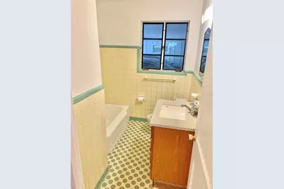 1041 NE 10th Avenue, Gainesville, FL 32601 - Photo 10