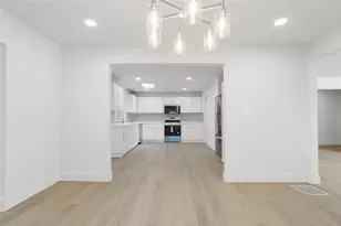 4624 NW 16th Pl, Gainesville, FL 32605 - Photo 6