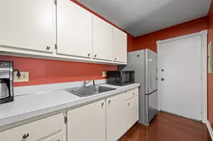 1700 SW 16th Ct, Gainesville, FL 32608 - Photo 10