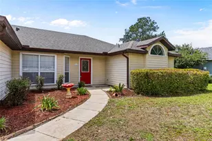 8707 NW 10th Pl, Gainesville, FL 32606 - Photo 4