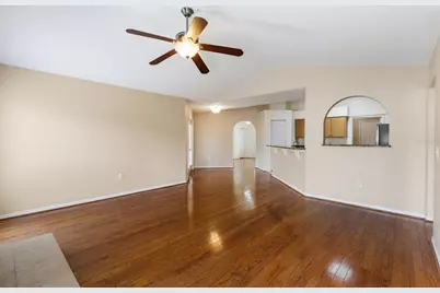 8707 NW 10th Place, Gainesville, FL 32606 - Photo 8