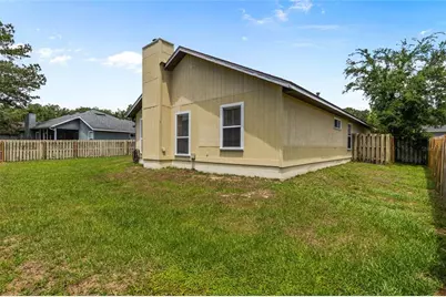 8707 NW 10th Place, Gainesville, FL 32606 - Photo 30