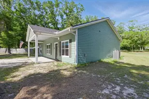 1180 Hough St, Bell, FL 32619 - Photo 16