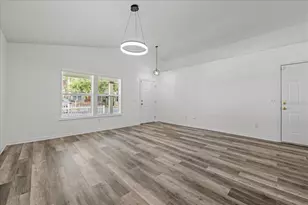 415 NW 10th St, Gainesville, FL 32601 - Photo 6