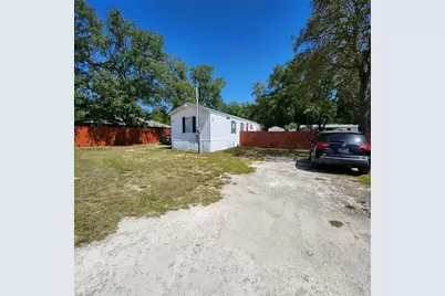 11131 NE 61st Street, Bronson, FL 32621 - Photo 4