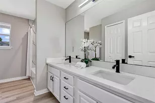 716 Golfview St, Orlando, FL 32804 - Photo 36