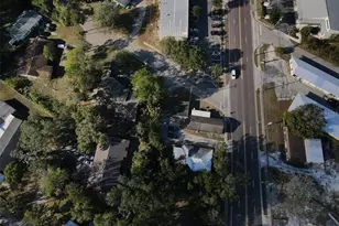 4016 NW 6th St, Gainesville, FL 32609 - Photo 18