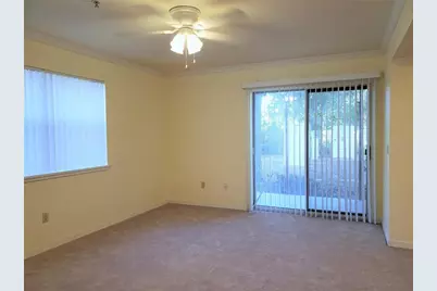 2360 SW Archer Rd #404, Gainesville, FL 32608 - Photo 4