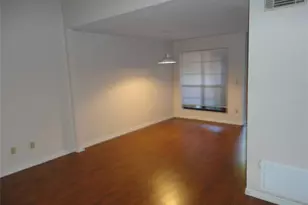 5815 SW 9th Pl, Gainesville, FL 32607 - Photo 4