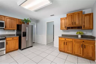 8024 NW 2nd Court, Gainesville, FL 32607 - Photo 4