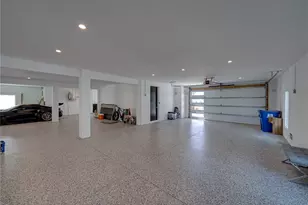 1037 79th St S, Saint Petersburg, FL 33707 - Photo 66