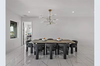 1037 79th Street S, Saint Petersburg, FL 33707 - Photo 28