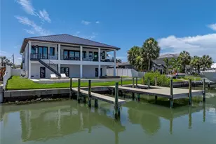 1037 79th St S, Saint Petersburg, FL 33707 - Photo 64