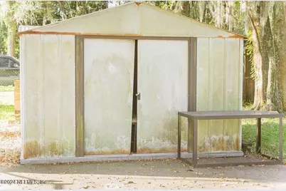 762 N Walnut Street, Starke, FL 32091 - Photo 32