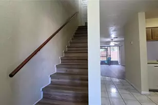 2635 SW 35th Pl, Gainesville, FL 32608 - Photo 2