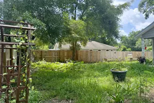 930 NE 14th Ave, Trenton, FL 32693 - Photo 6