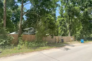 930 NE 14th Ave, Trenton, FL 32693 - Photo 10