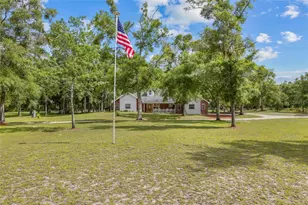 1827 SW Shiloh St, Fort White, FL 32038 - Photo 2