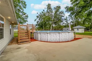 1015 NE Northwood Dr, Mayo, FL 32066 - Photo 6