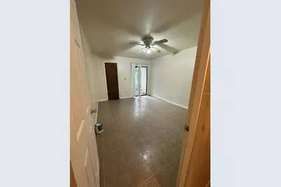 1515 NW 29th Road #E3, Gainesville, FL 32605 - Photo 14