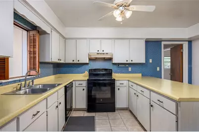 2147 NW 7th Place, Gainesville, FL 32603 - Photo 16