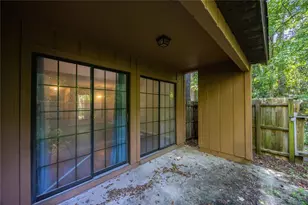 5701 SW 10th Pl, Gainesville, FL 32607 - Photo 26