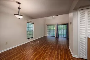 5701 SW 10th Pl, Gainesville, FL 32607 - Photo 12