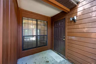 5701 SW 10th Pl, Gainesville, FL 32607 - Photo 2