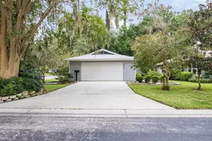 8525 NW 37th Dr, Gainesville, FL 32653 - Photo 2