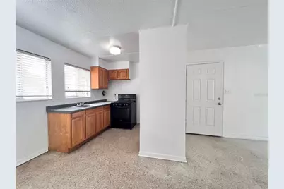 1303 NW 6th Street #4, Gainesville, FL 32601 - Photo 4