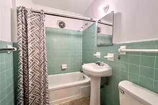 1309 NW 6th St, Gainesville, FL 32601 - Photo 12