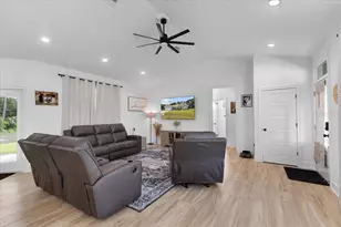 173 SW 24th Ave, Trenton, FL 32693 - Photo 4