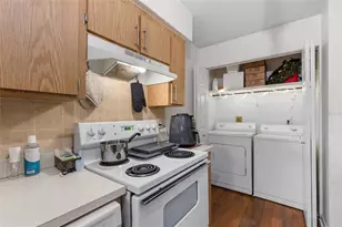 2635 SW 35th Pl, Gainesville, FL 32608 - Photo 14