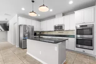 1011 Wetland Ridge Cir, Middleburg, FL 32068 - Photo 18