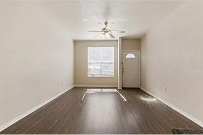 3901 SW 20th Avenue #806, Gainesville, FL 32607 - Photo 4