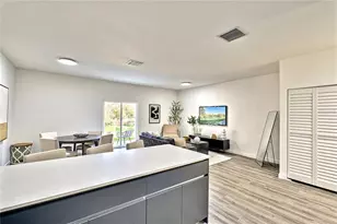 1611 NW 29 Rd, Gainesville, FL 32605 - Photo 2