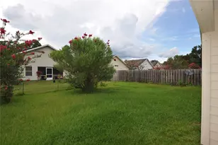 4930 NW 20th Dr, Gainesville, FL 32605 - Photo 2