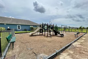 1021 SW 67th Way, Gainesville, FL 32607 - Photo 48