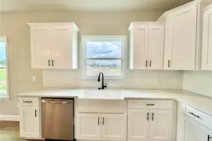 1021 SW 67th Way, Gainesville, FL 32607 - Photo 4