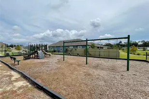 1021 SW 67th Wy, Gainesville, FL 32607 - Photo 48